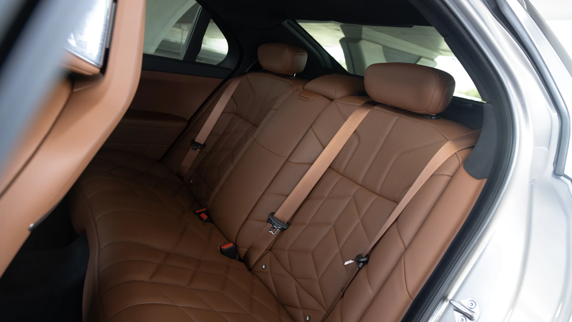 BMW 760 I 2024 - Luxury Car thumbnail NaN